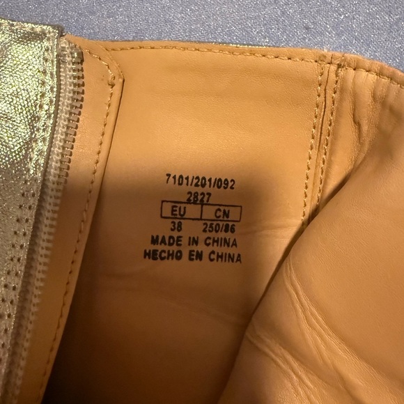 Zara Silver Heeled Boots with Pointed Toe - Picture 8 of 10